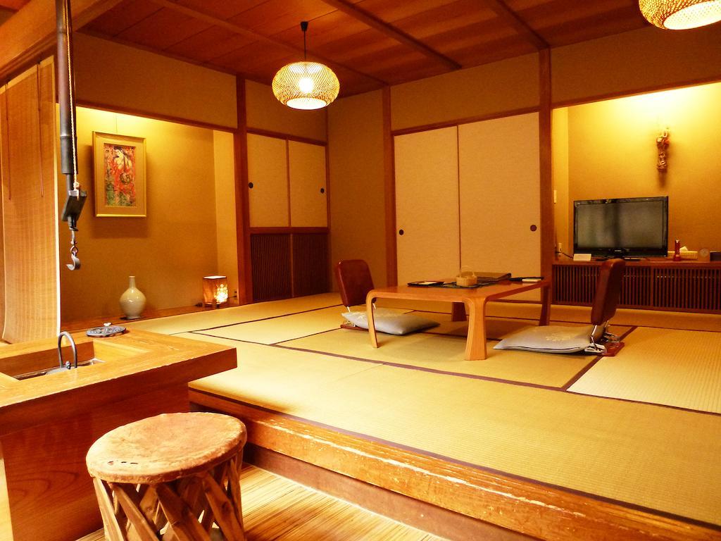 Sumiyosiya Ryokan Nozawaonsen Zimmer foto